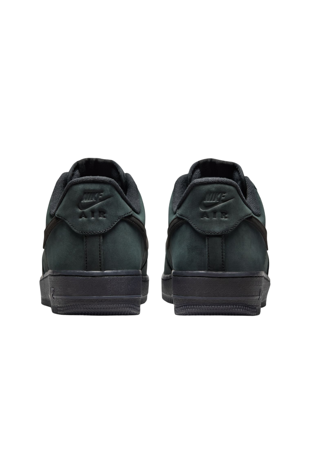 תמונת תקריב של נעלי סניקרס אייר פורס 1 07