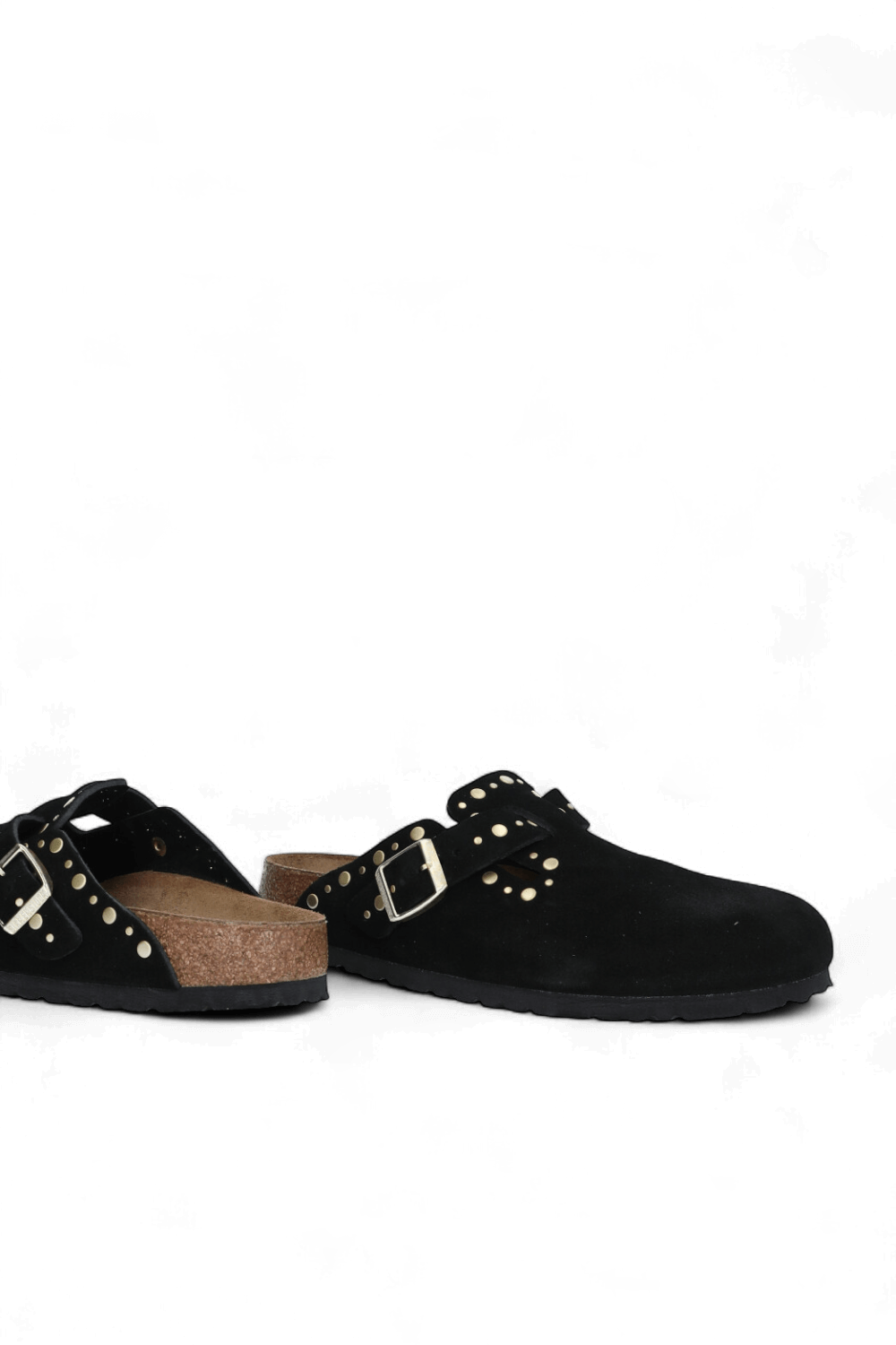 תמונת תקריב של סנדלי בוסטון ריבט