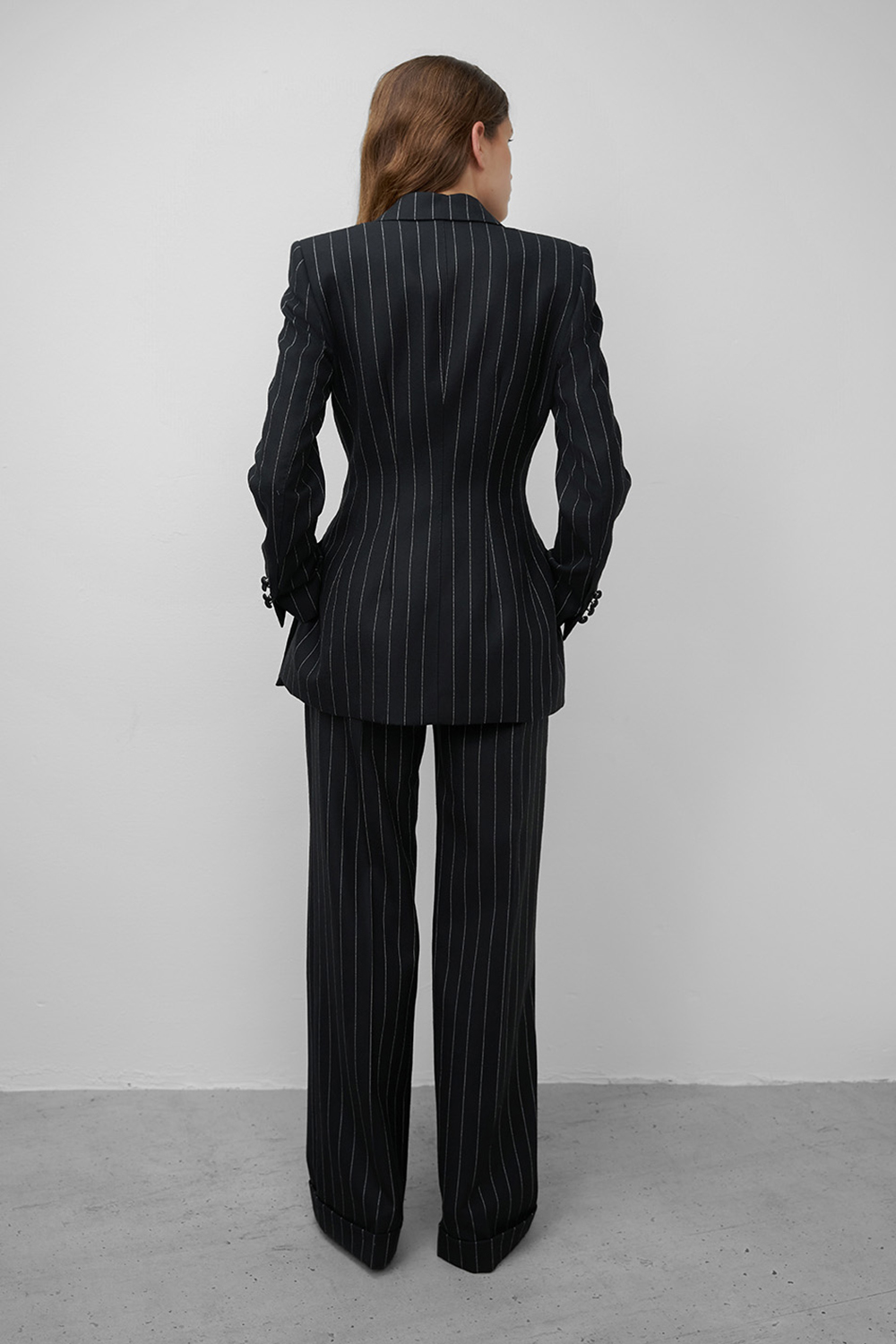 תמונת דוגמן קידמית של ז'קט מחוייט