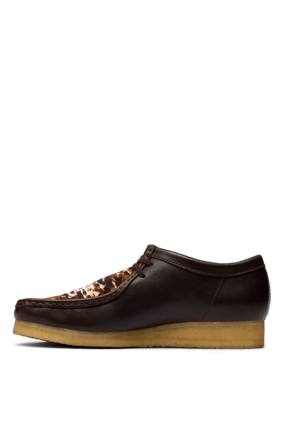 תמונה אחורית של נעלי מוקסינים וולבי