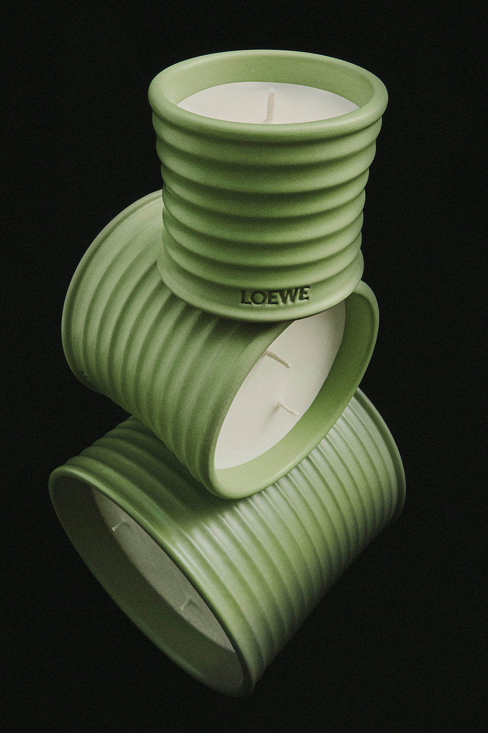 LOEWE Cucumber Small Scented Candle