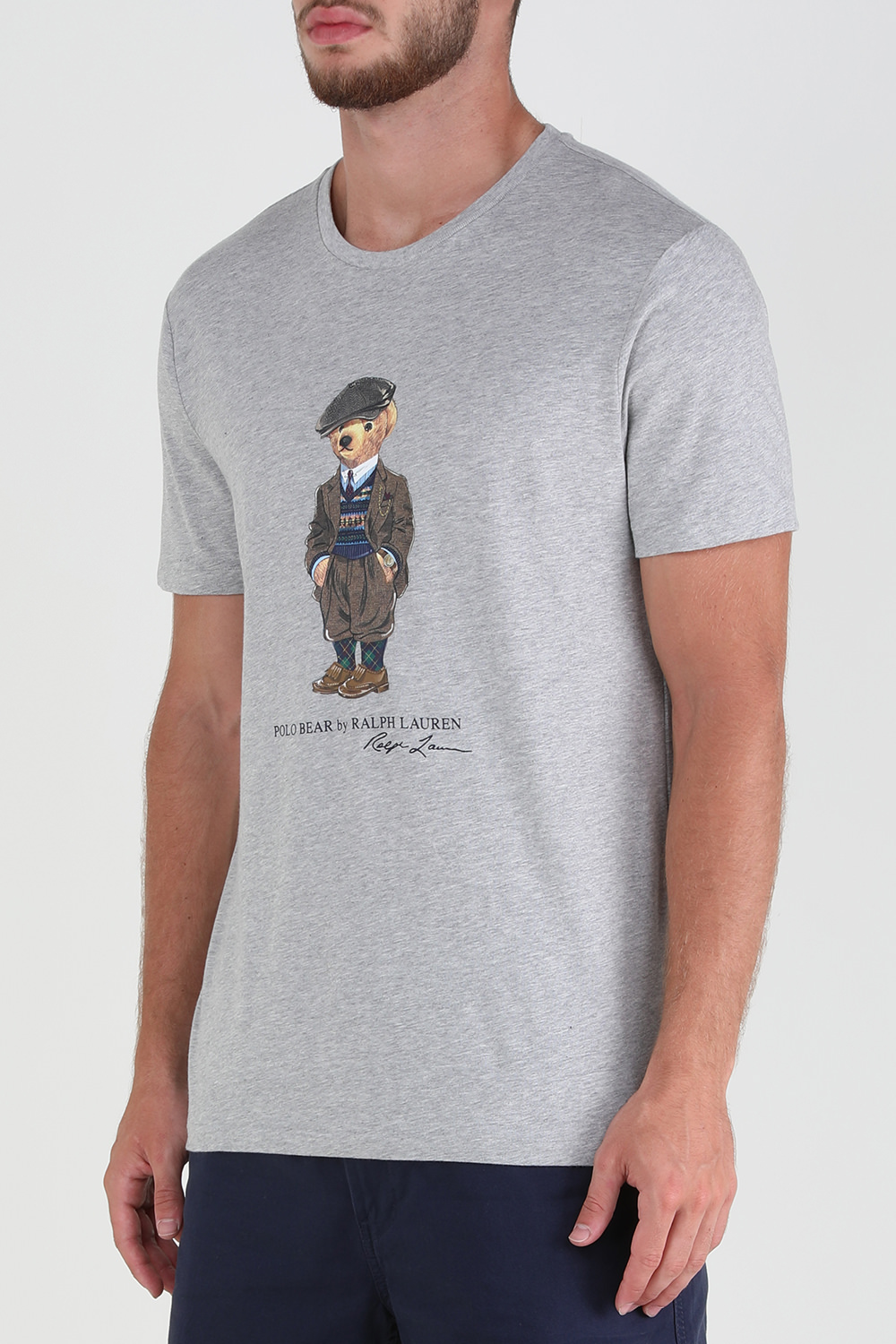 תמונת דוגמן קידמית של חולצת סלים טי עם הדפס דובי קלאסי