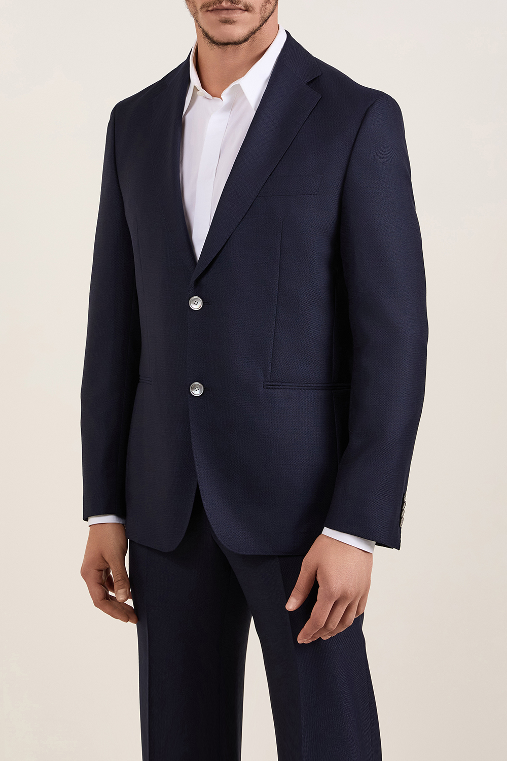 תמונת דוגמן קידמית של ז'קט מחוייט סלים פיט