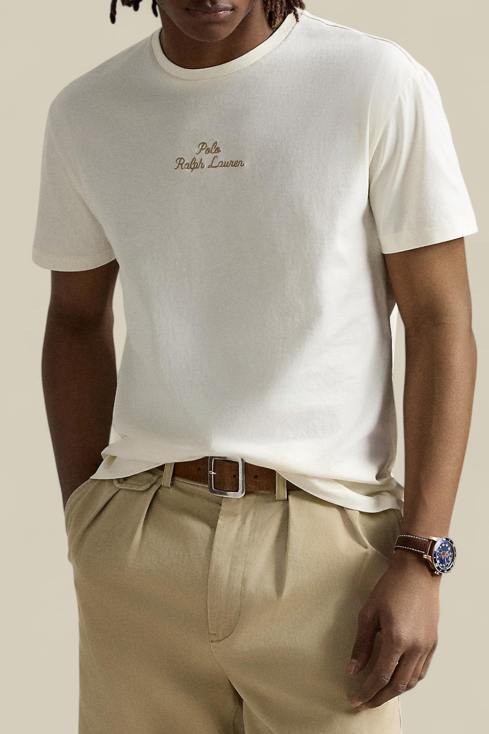 תמונת תקריב דוגמן של חולצת טי