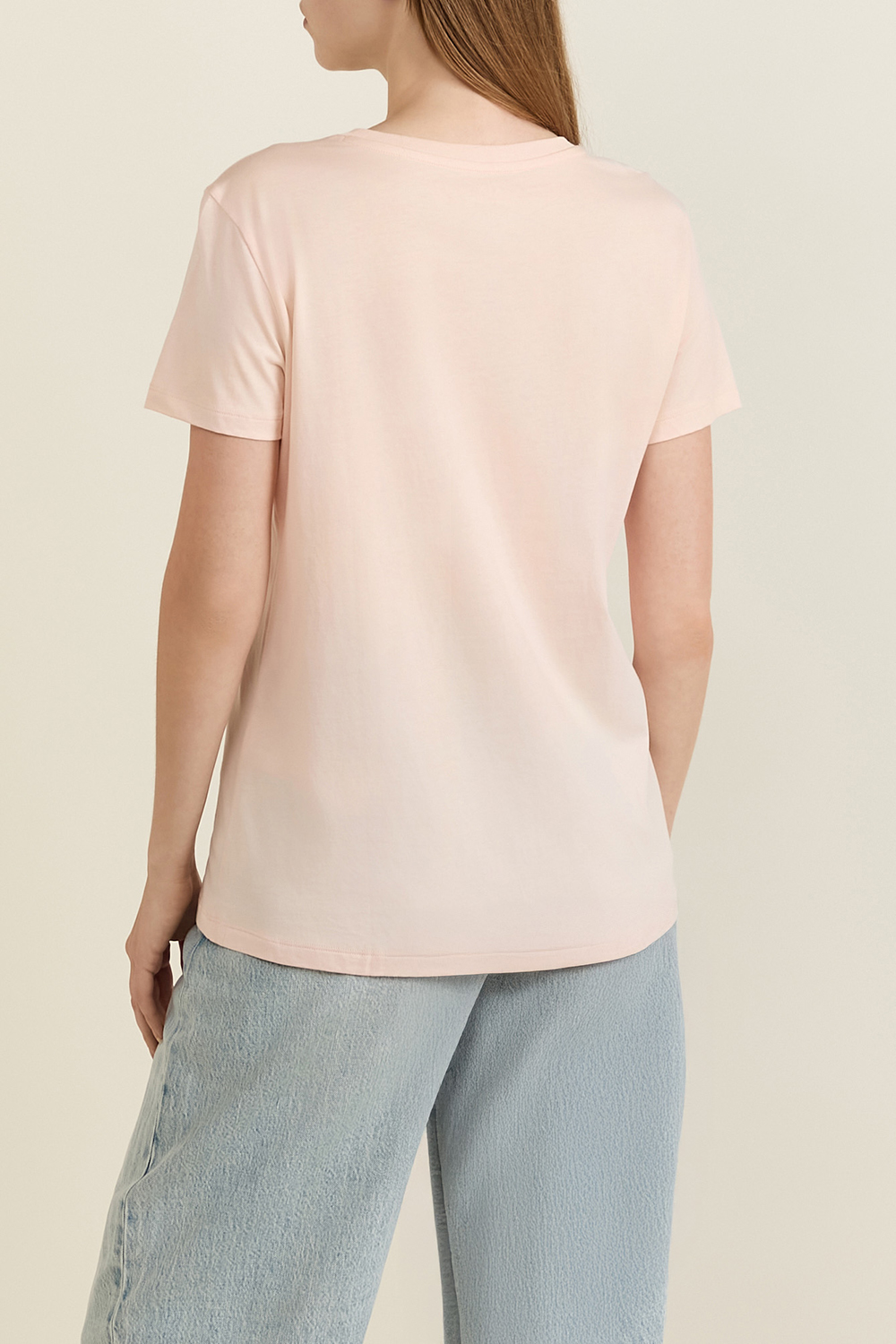 תמונת דוגמן אחורית של חולצת טי