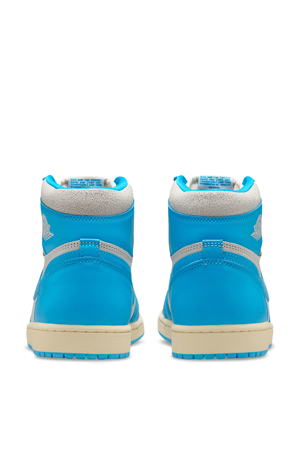 תמונה אחורית של נעלי סניקרס אייר ג'ורדן 1 רטרו