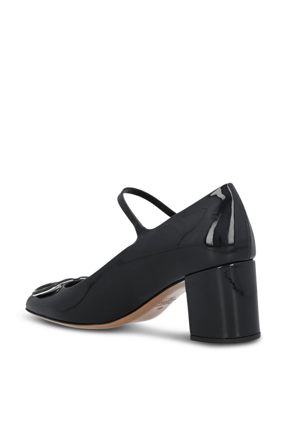 תמונה אחורית של נעלי עקב מרי ג'יין