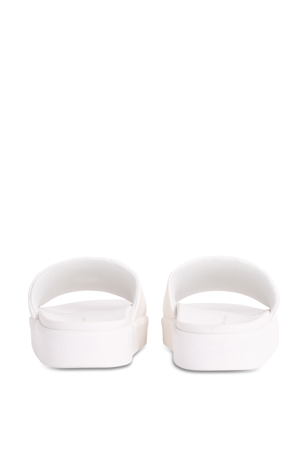 תמונת תקריב של כפכפי סליידס