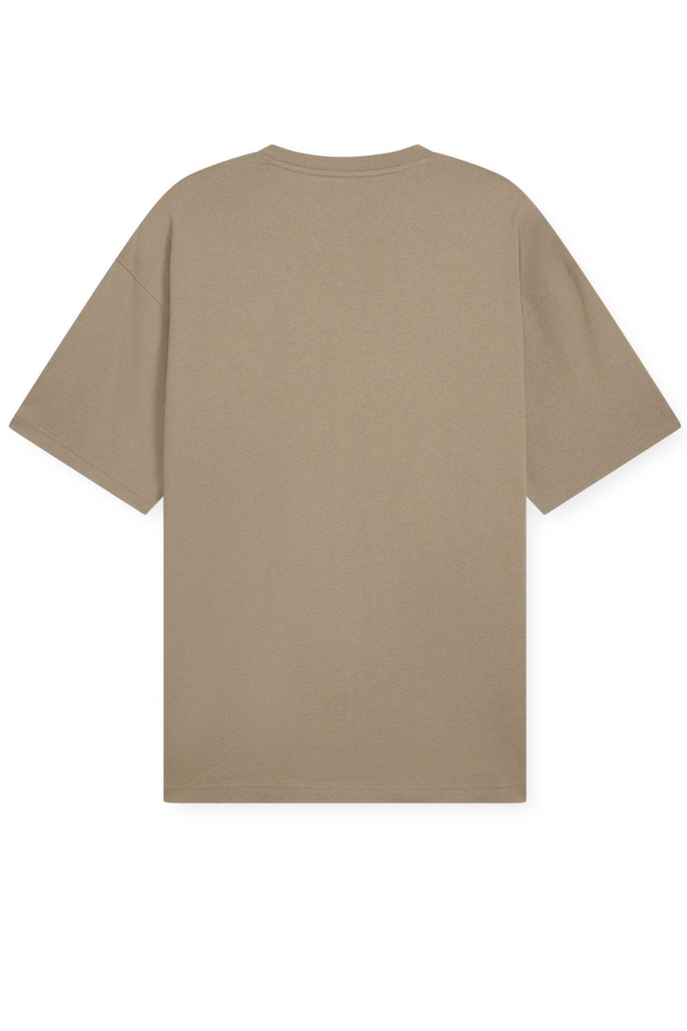 תמונה אחורית של חולצת טי אוברסייז