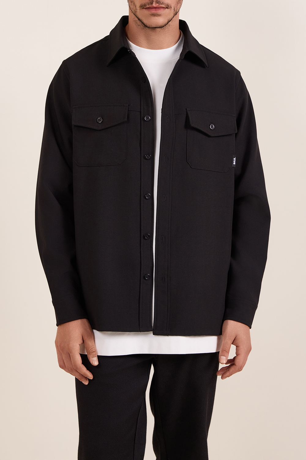 תמונת דוגמן קידמית של חולצת ז'קט