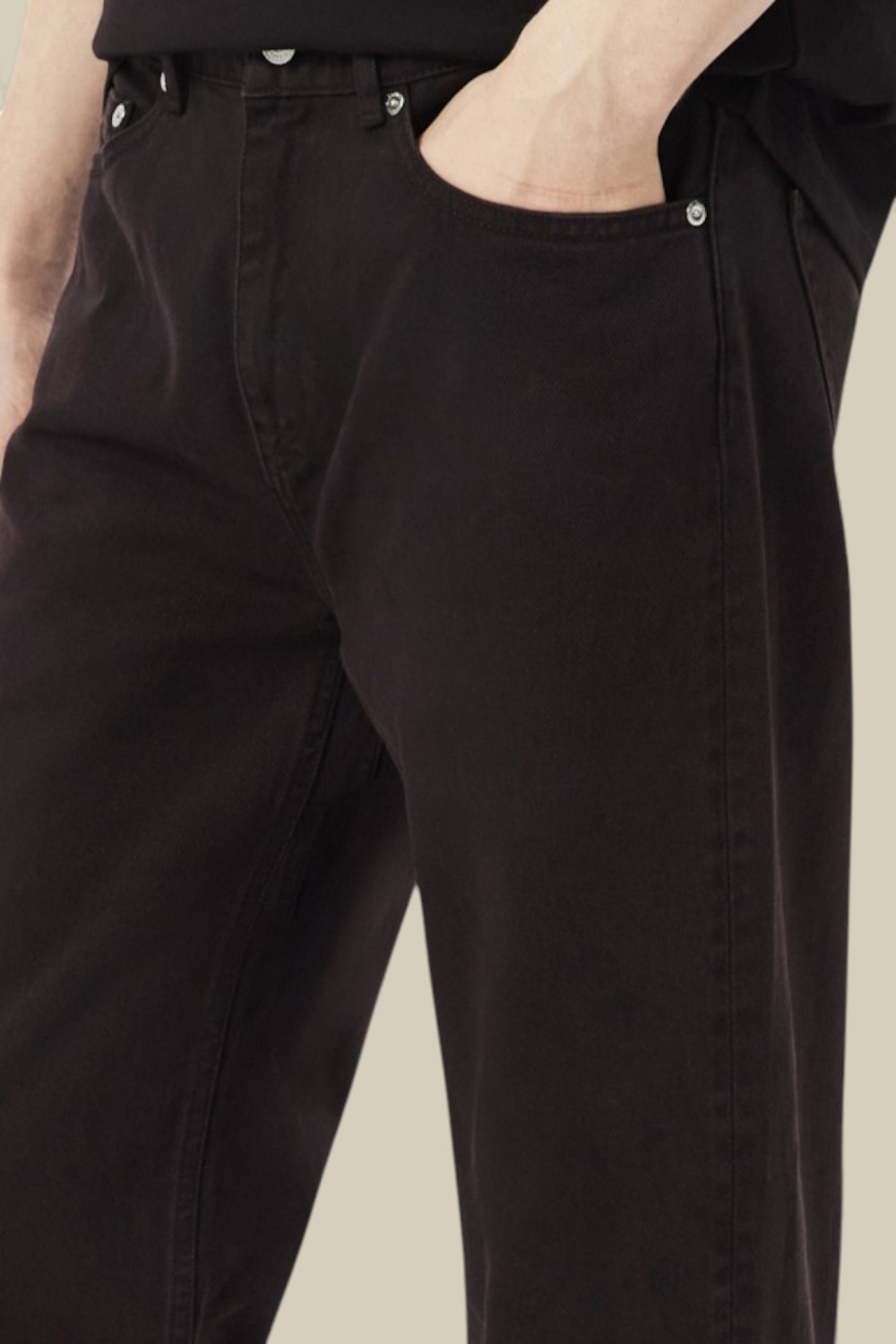 תמונת תקריב דוגמן של PRE LINE מכנסי ג'ינס בגזרה ישרה