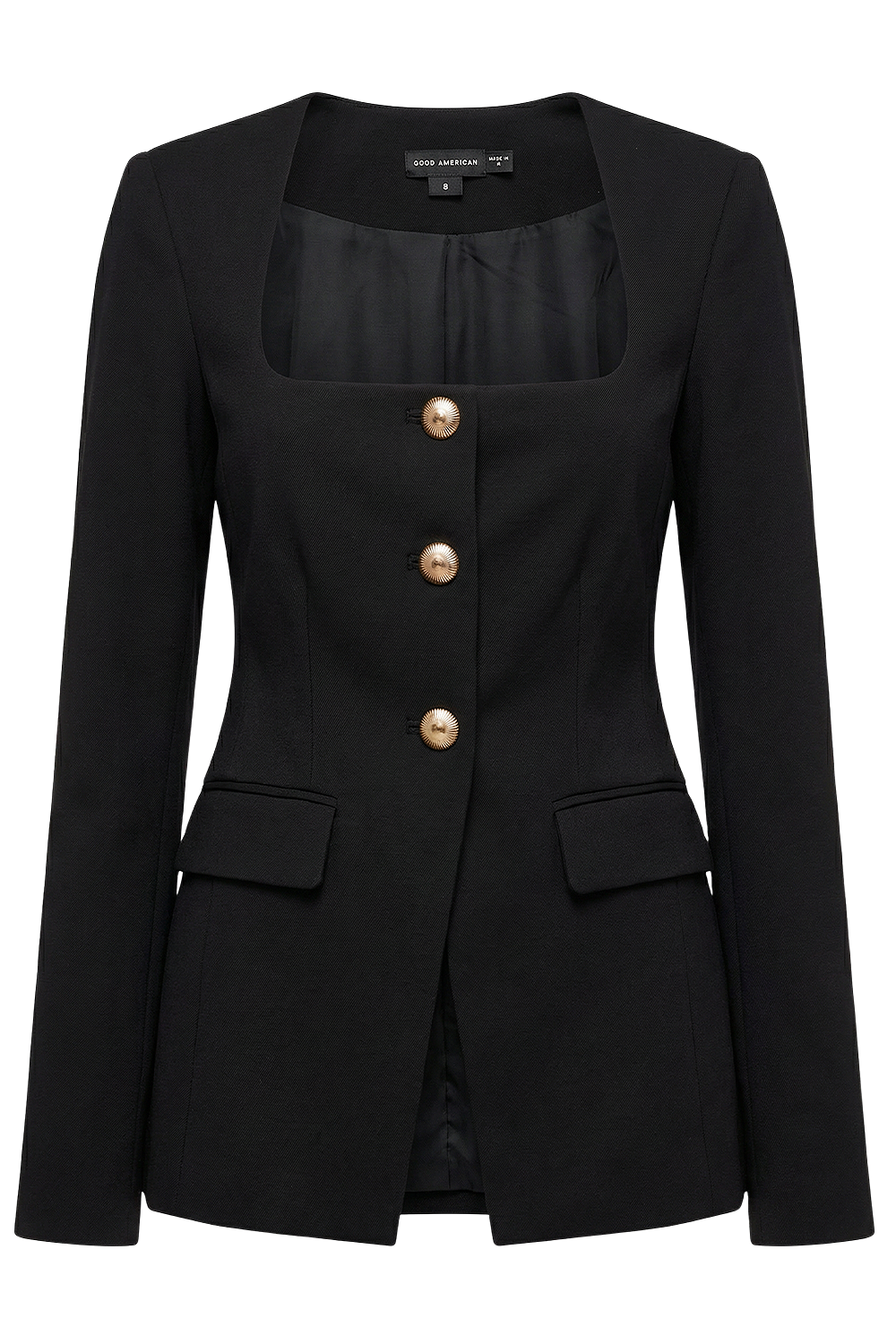 תמונה קידמית של חולצה מחויטת בסגנון בלייזר