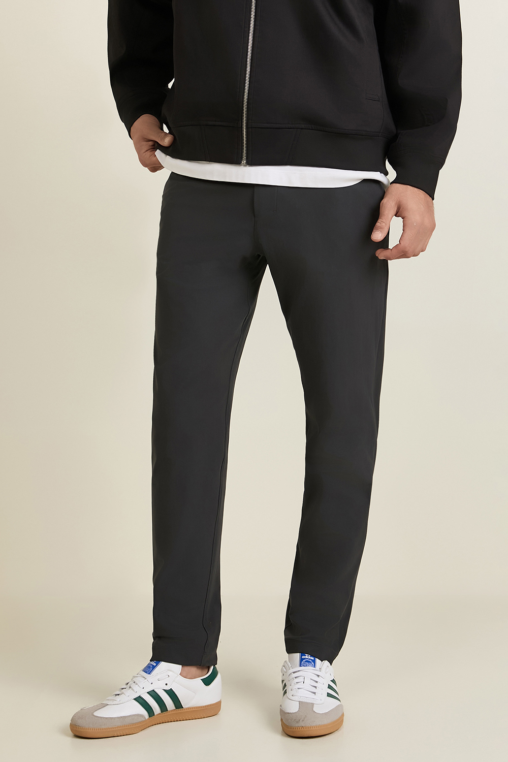 תמונת דוגמן קידמית של ABC Slim Fit Trouser 32L *Warpstreme