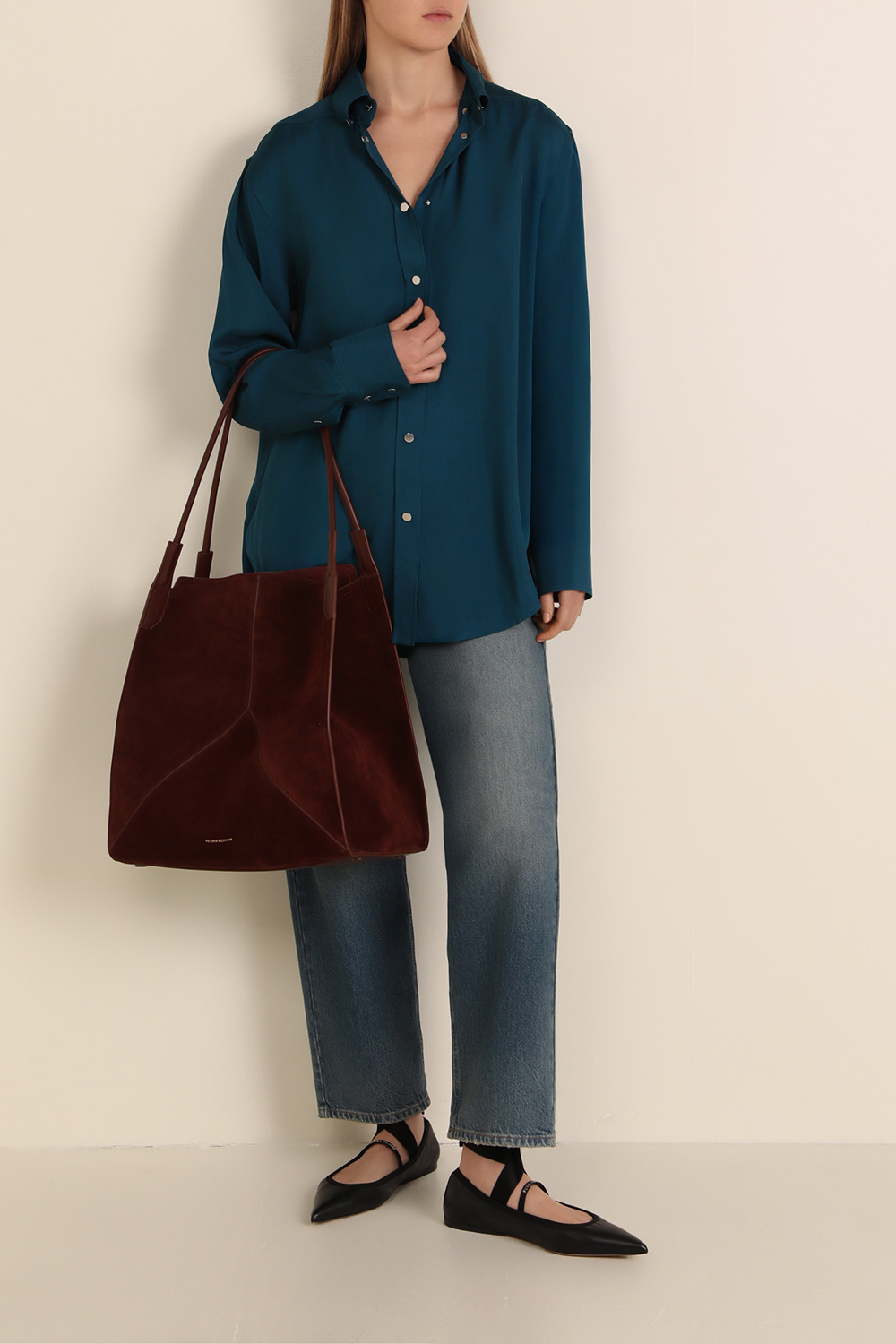 תמונת דוגמן קידמית של תיק כתף