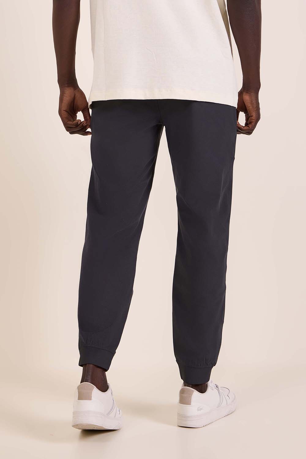 תמונת דוגמן אחורית של ABC Regular Jogger Warpstreme