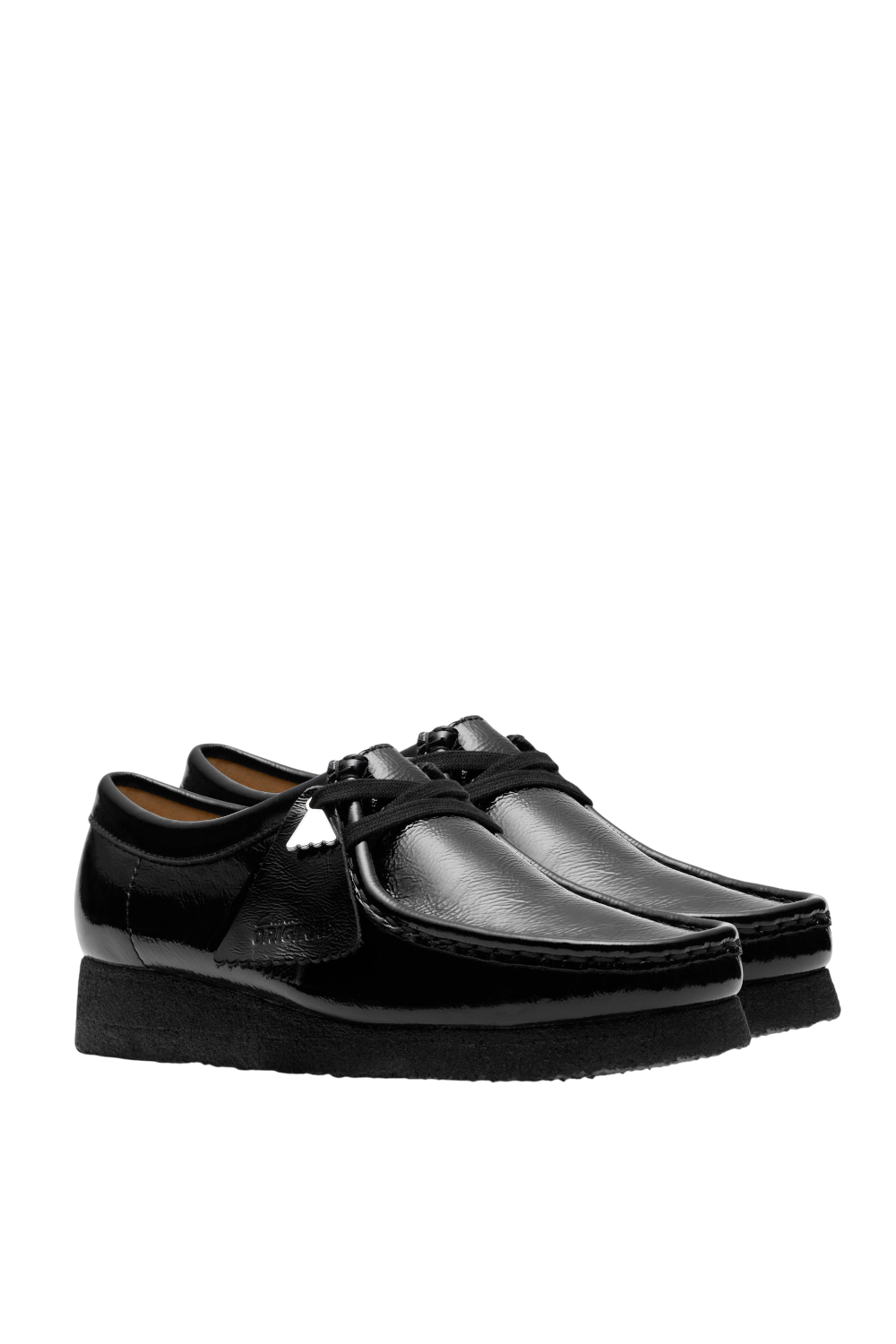 תמונה קידמית של נעלי מוקסינים פטנט