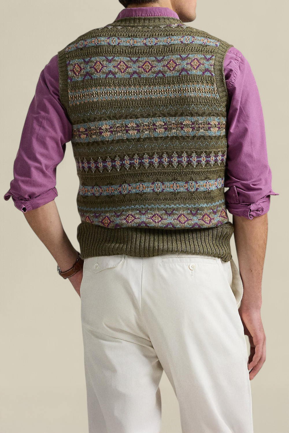 תמונת דוגמן אחורית של אפודה