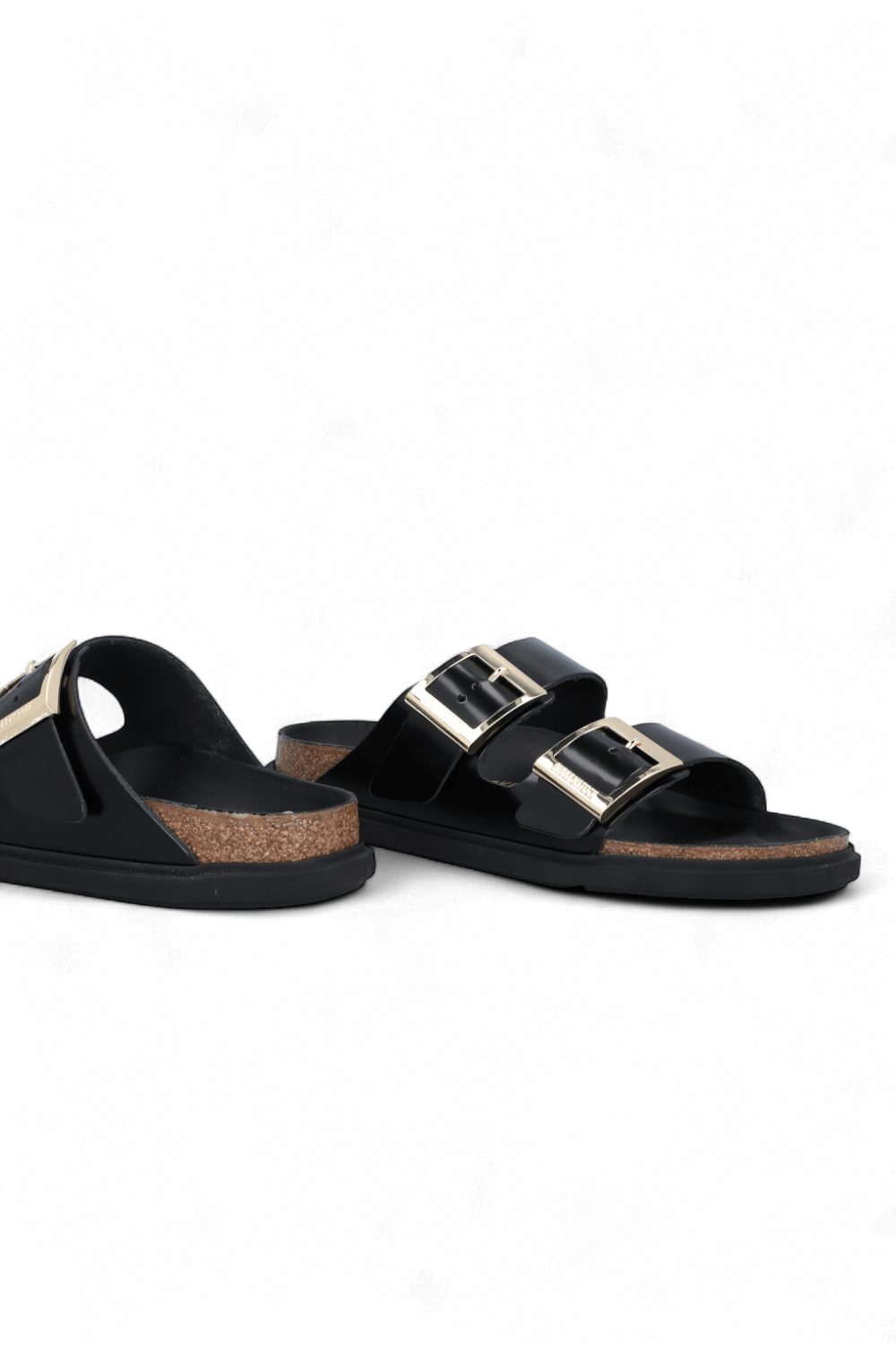 תמונת תקריב של סנדלי אריזונה דרופלט