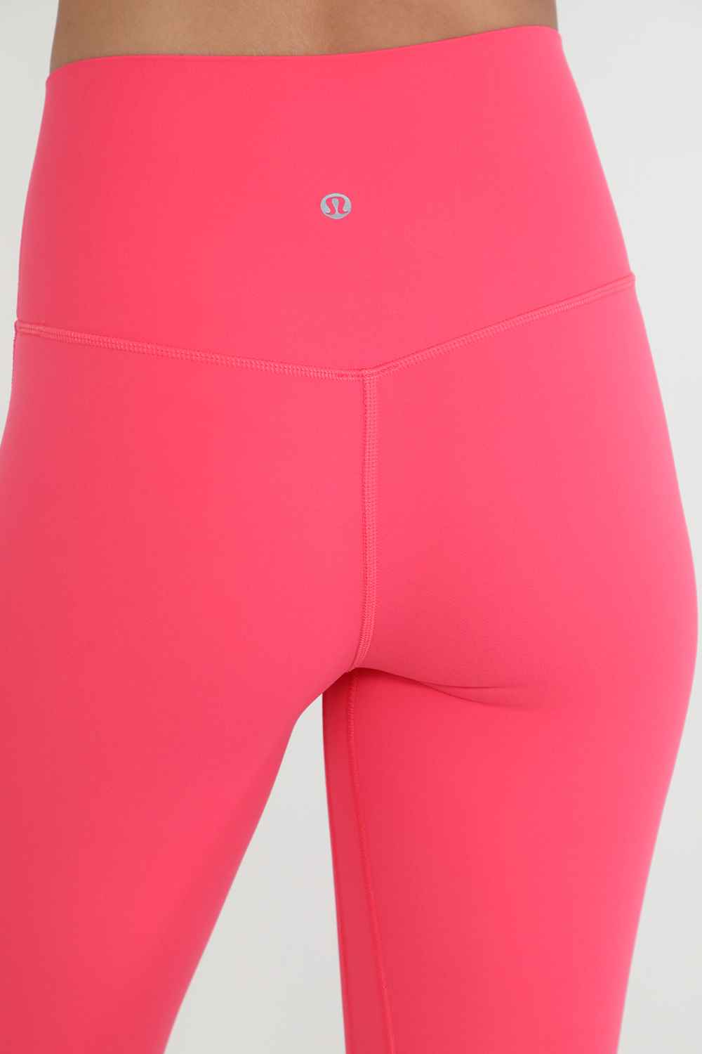 תמונת תקריב דוגמן של Align HR Pant 25" Leggings