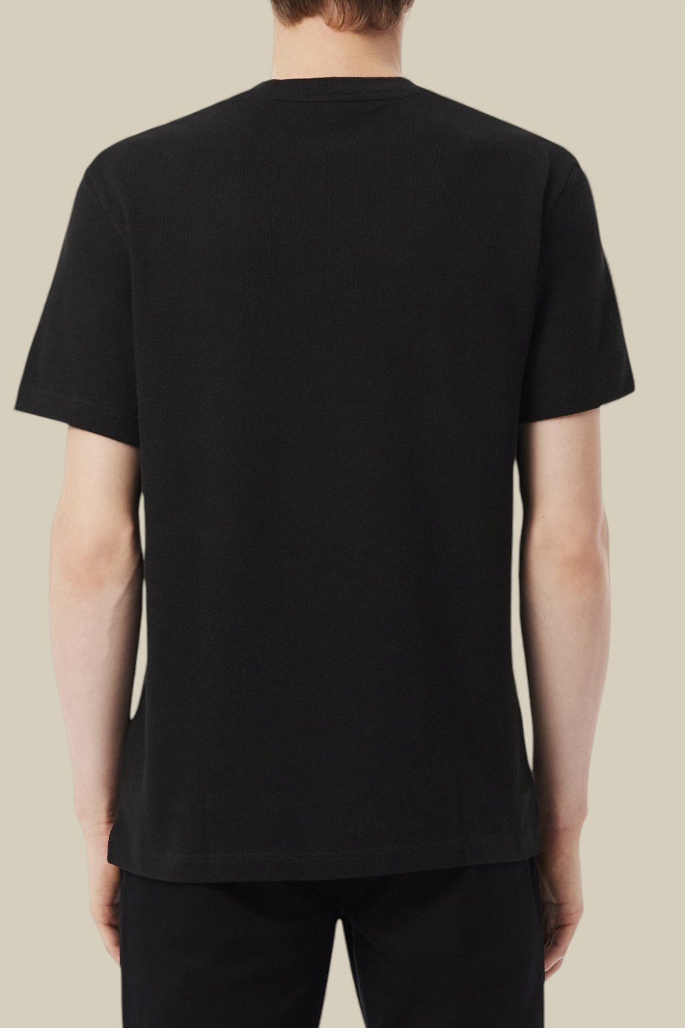 תמונת דוגמן אחורית של חולצת כפתורים אוקספורד