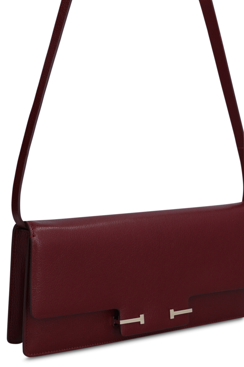 תמונת תקריב של תיק קרוסבודי עור