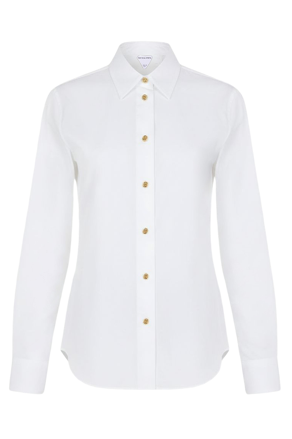 תמונה קידמית של חולצת כפתורים