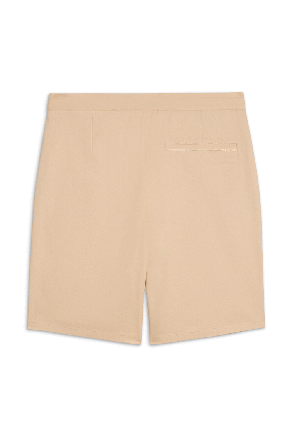 תמונה אחורית של מכנסיים קצרים