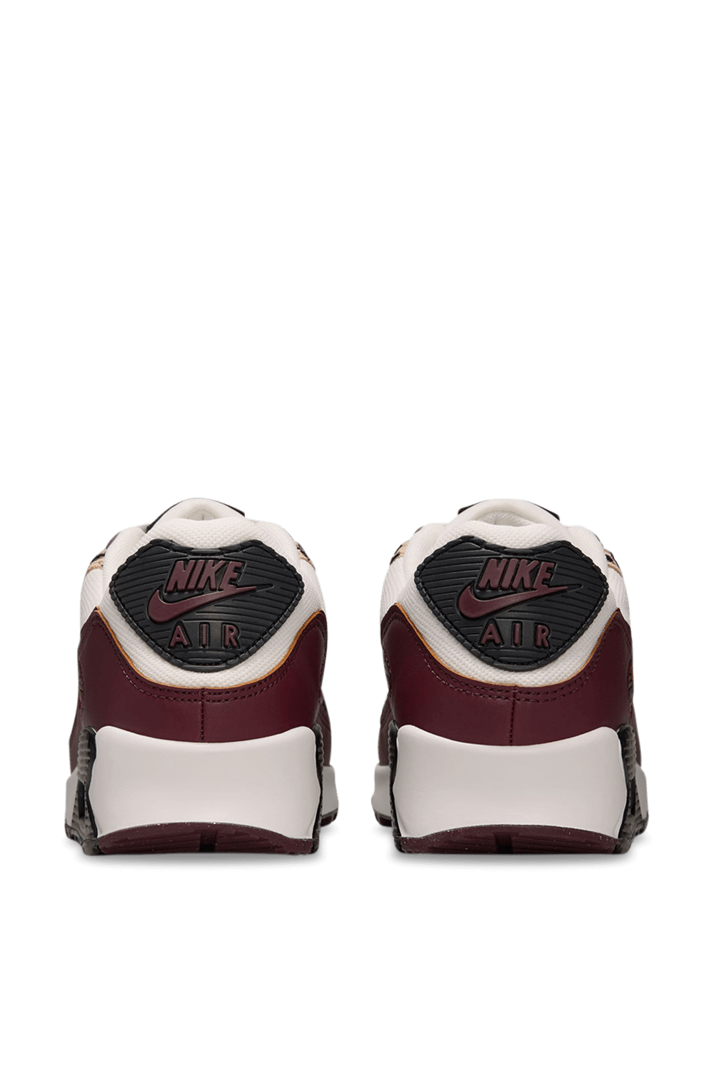 תמונת תקריב של נעלי סניקרס אייר מקס 90