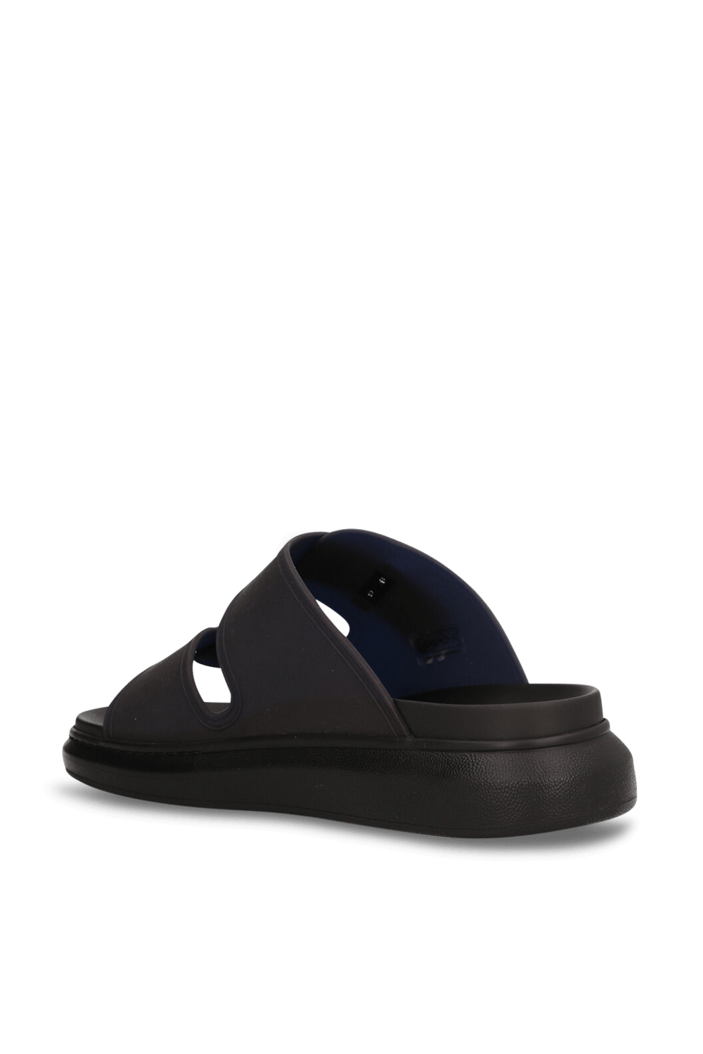 תמונה אחורית של כפכפי סליידס גומי