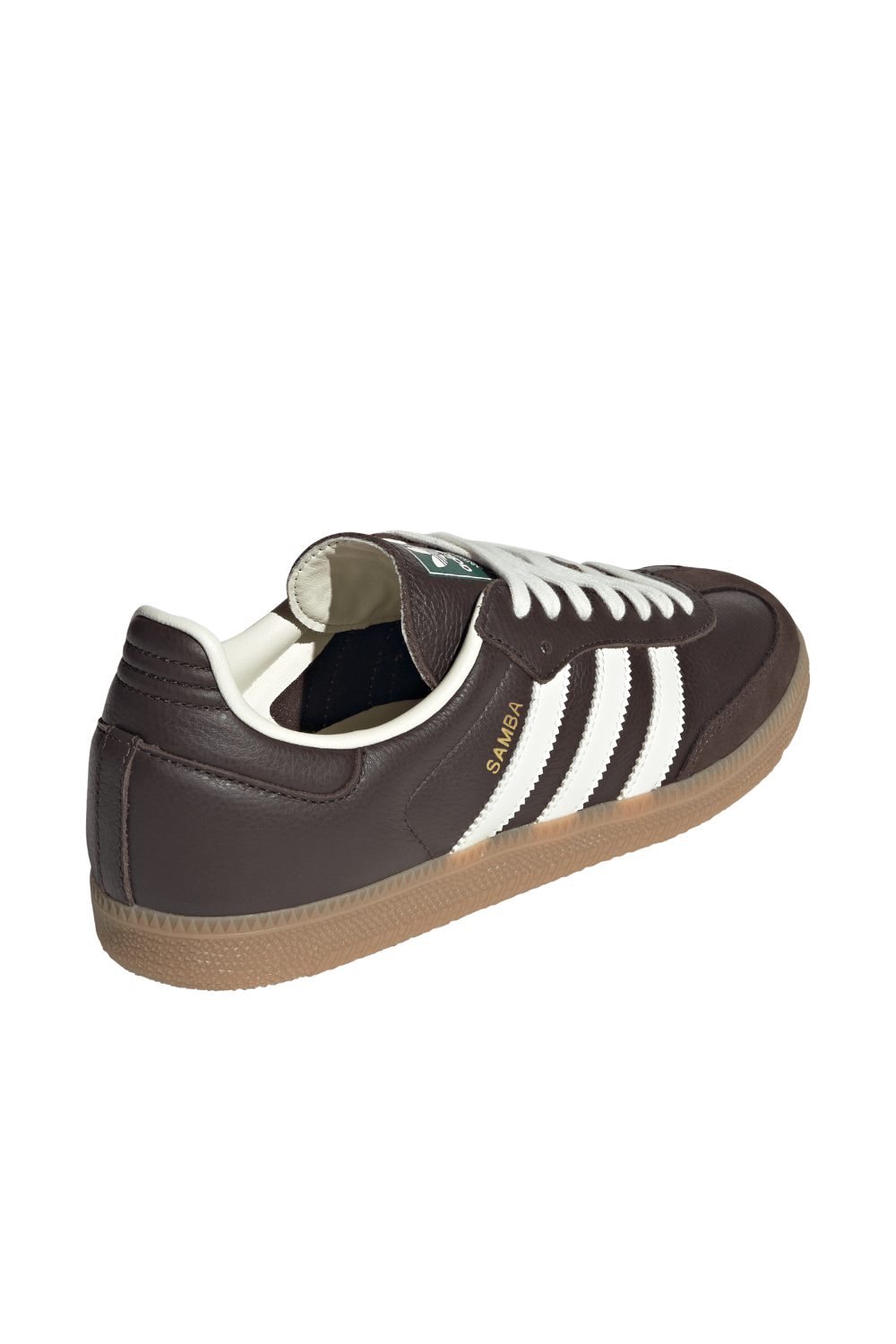 תמונת תקריב של נעלי סניקרס סמבה