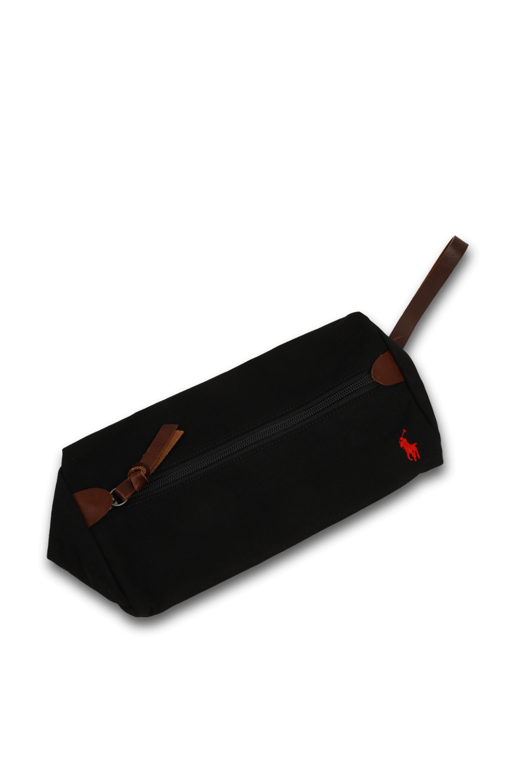 תמונת תקריב של תיק רחצה מכותנה עם לוגו רקום