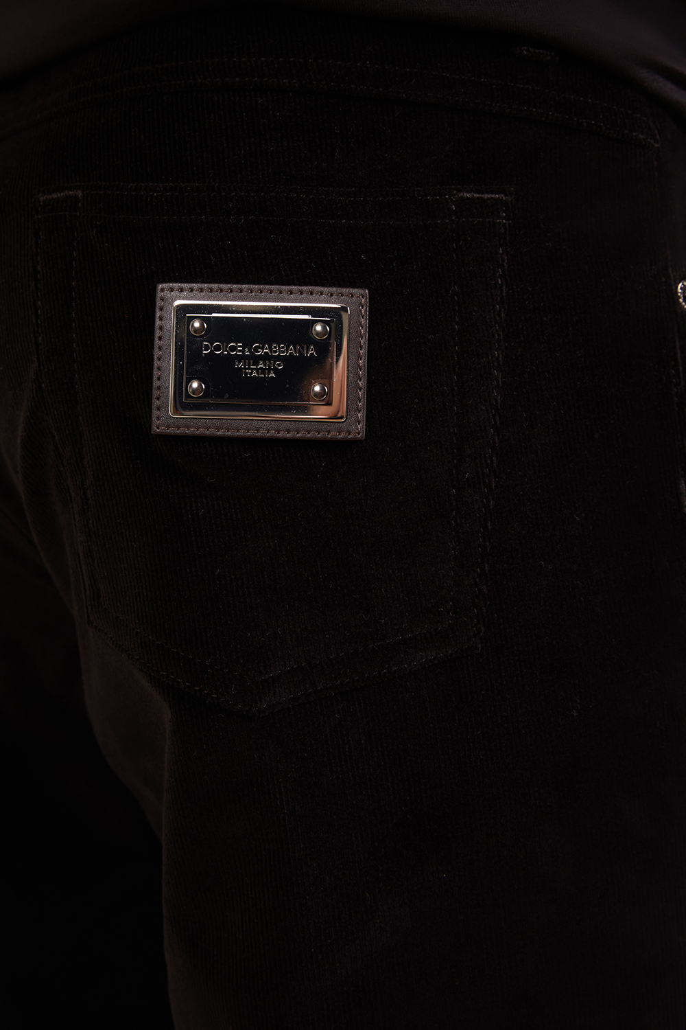 מכנסיים ארוכים