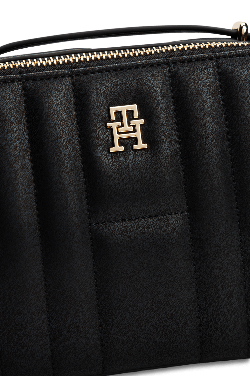 תמונת תקריב של תיק קרוסבודי