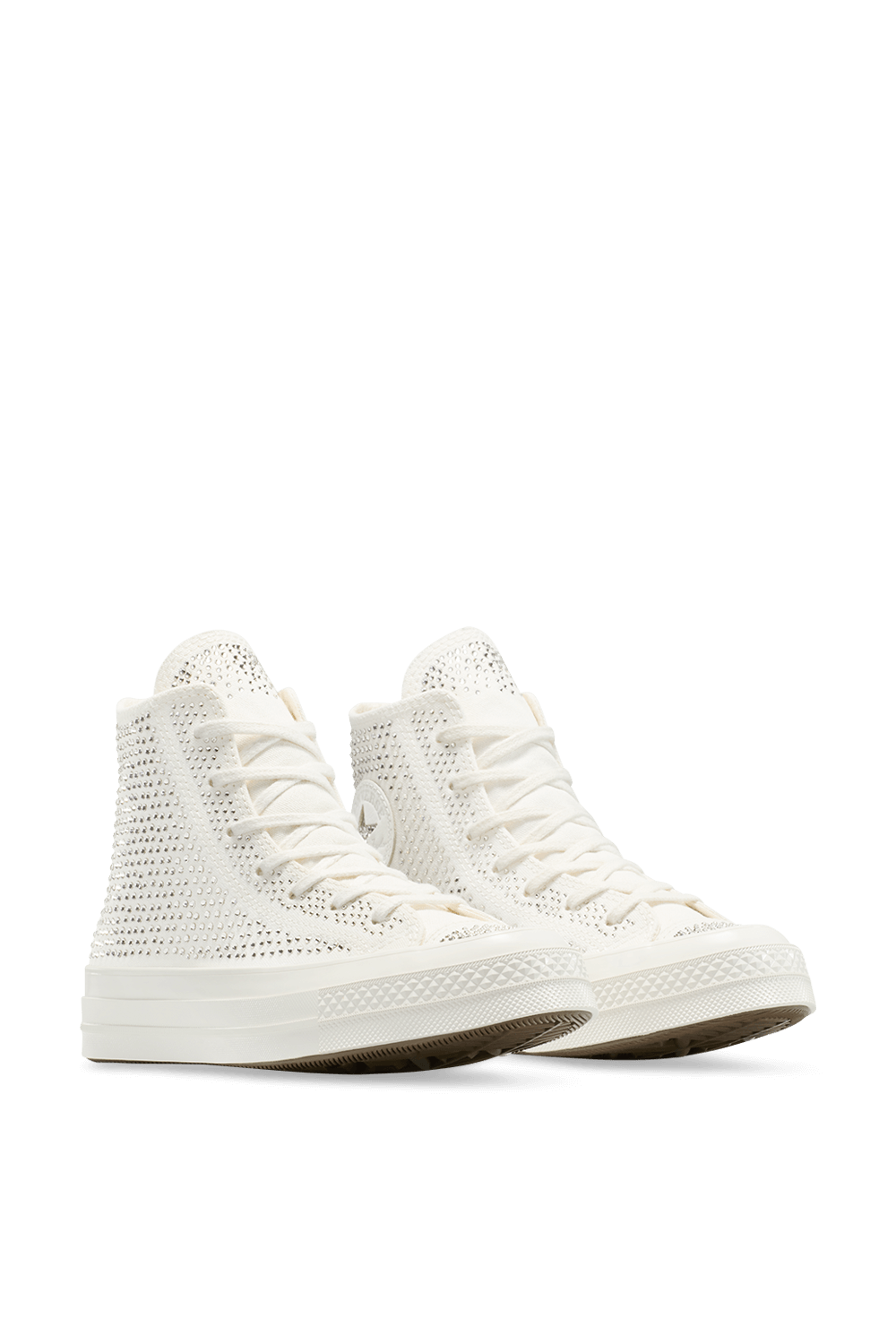 תמונה קידמית של נעלי סניקרס