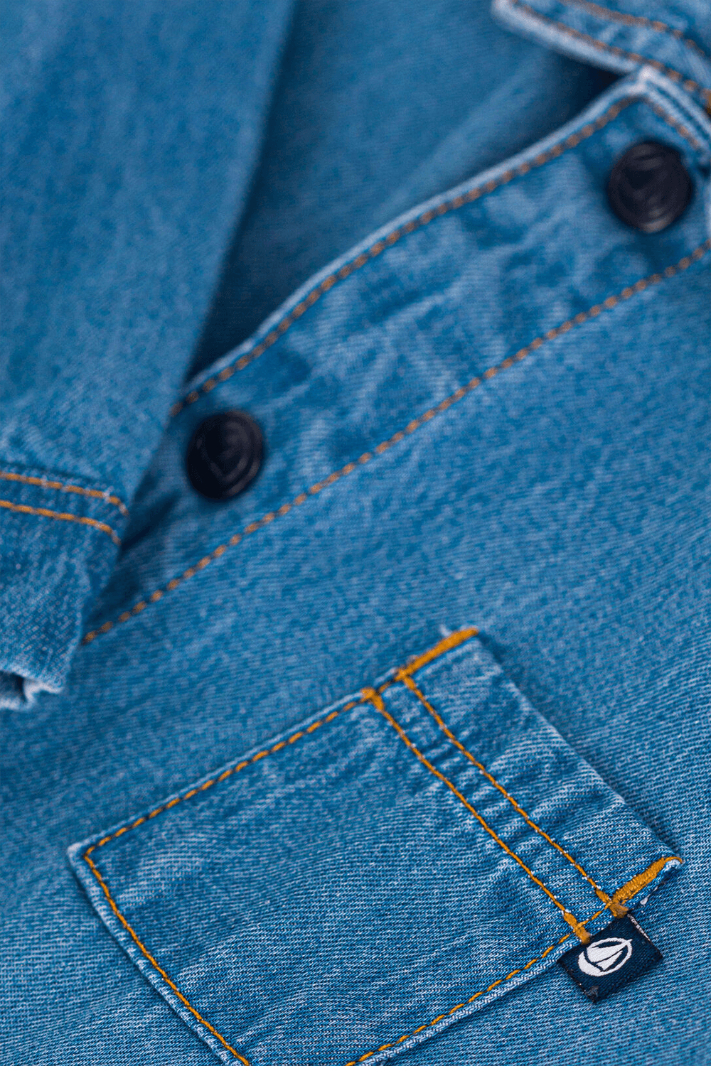 תמונה אחורית של אוברול ג'ינס - גילאי 6-12 חודשים