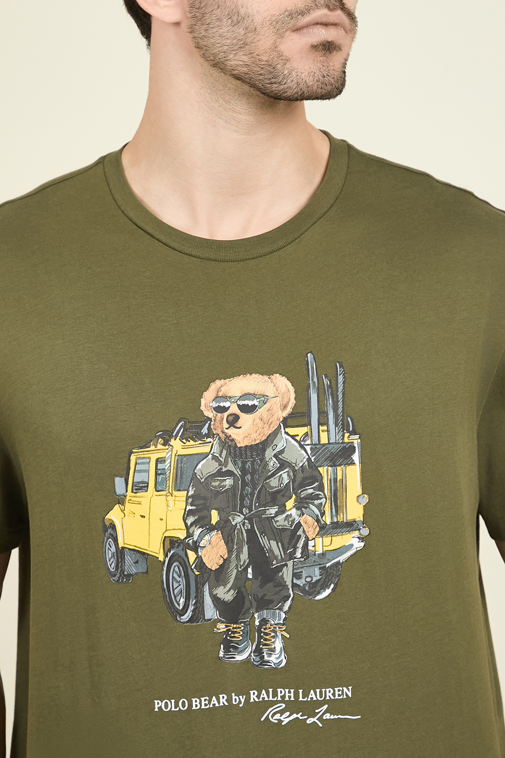 תמונת תקריב דוגמן של חולצת טי