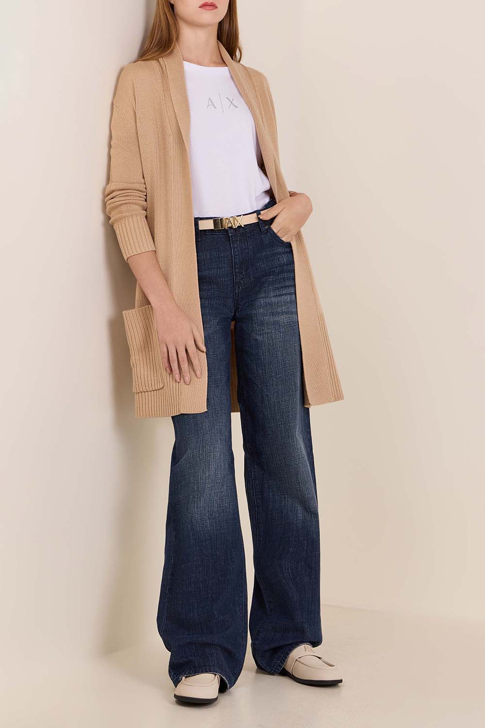 תמונת דוגמן קידמית של חגורת עור דו צדדית