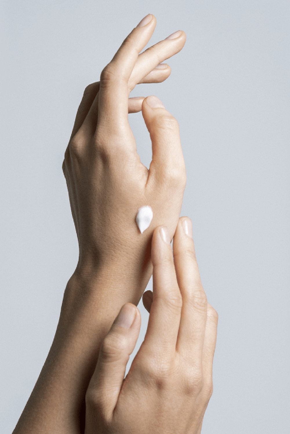 תמונת פנים של קרם עיניים קרמה נרה אקסטרימה