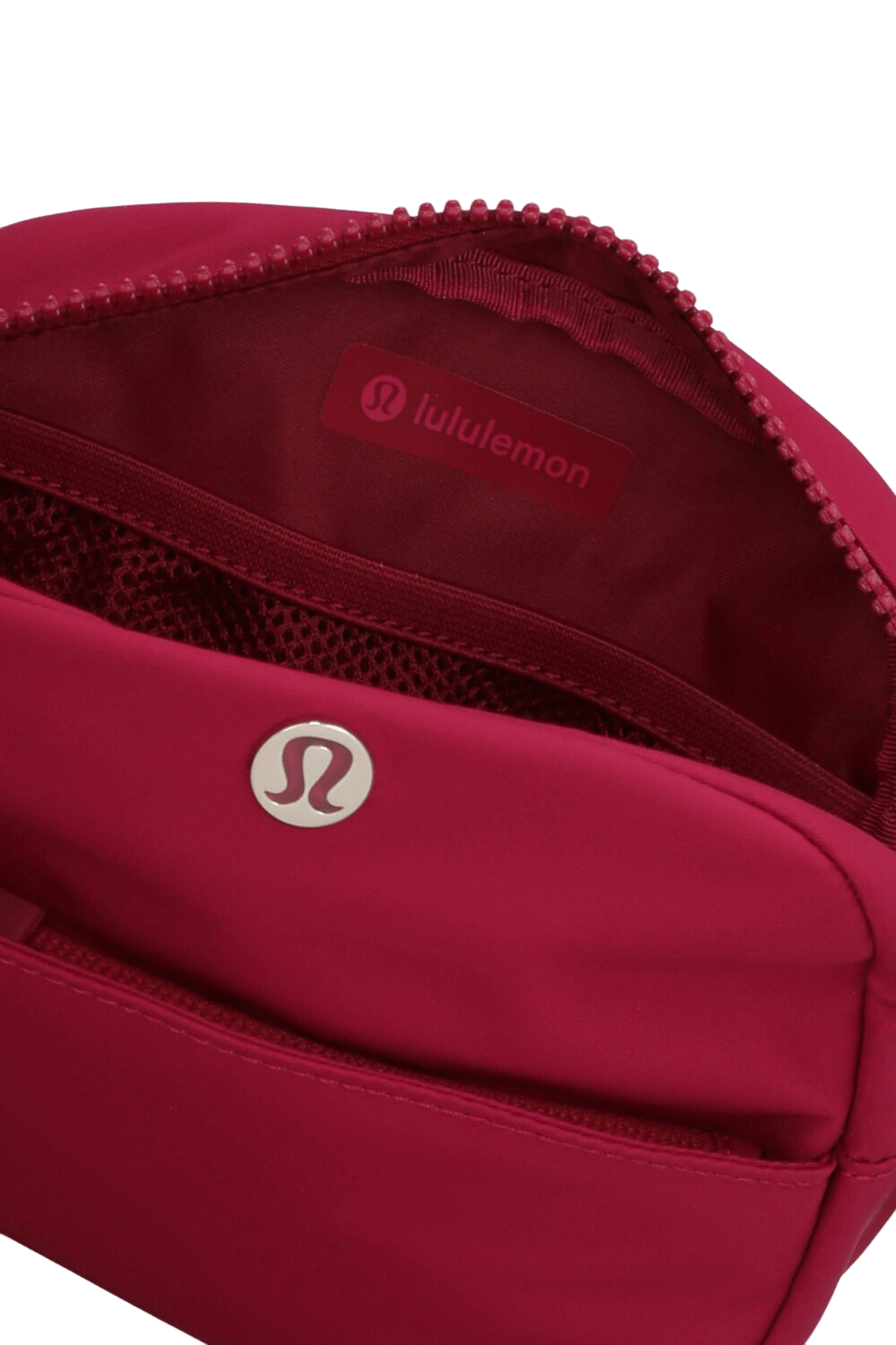 תמונת פנים של City Essentials Pouch Mini