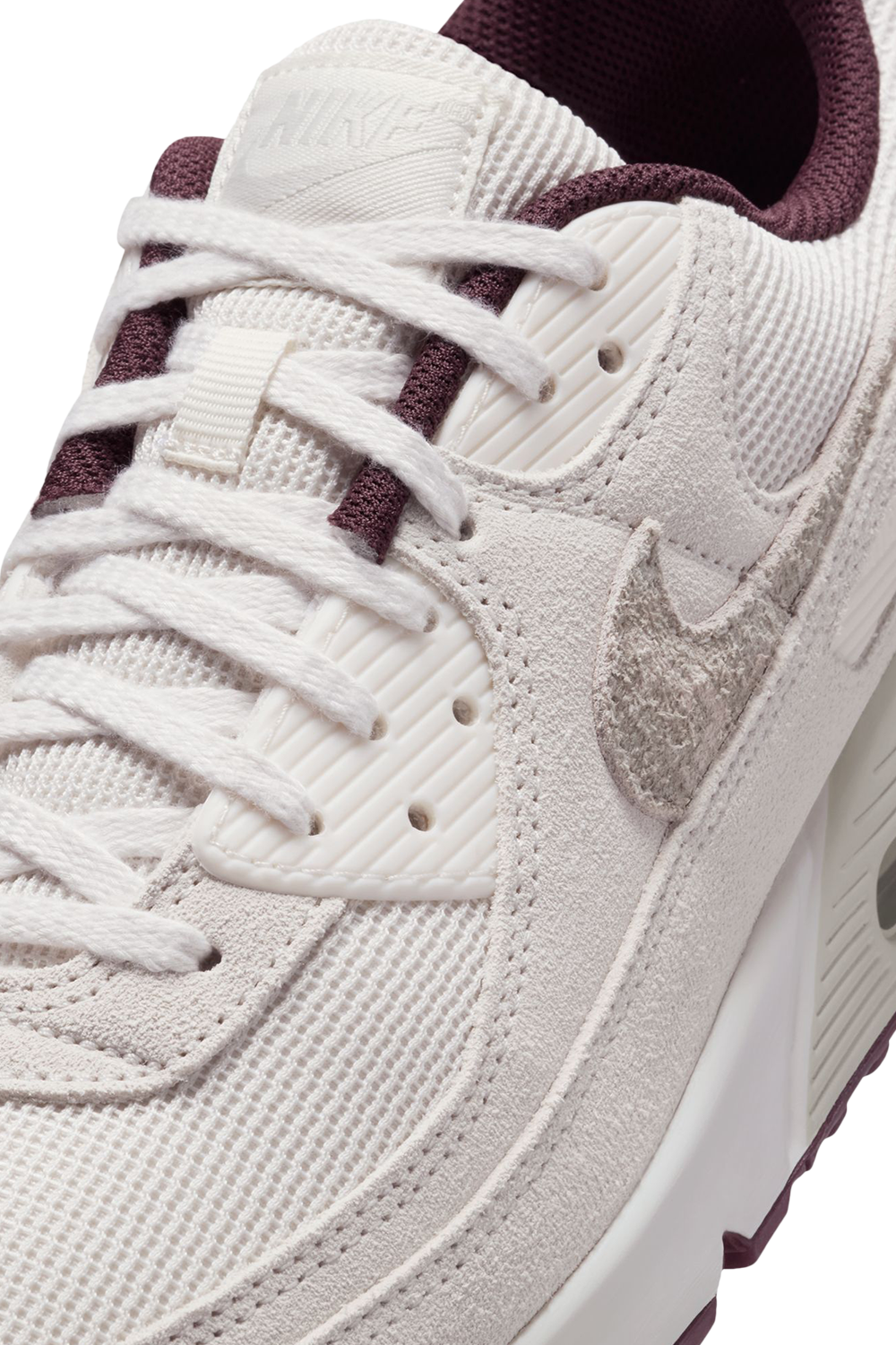 תמונת פנים של נעלי סניקרס אייר מקס 90 פרימיום