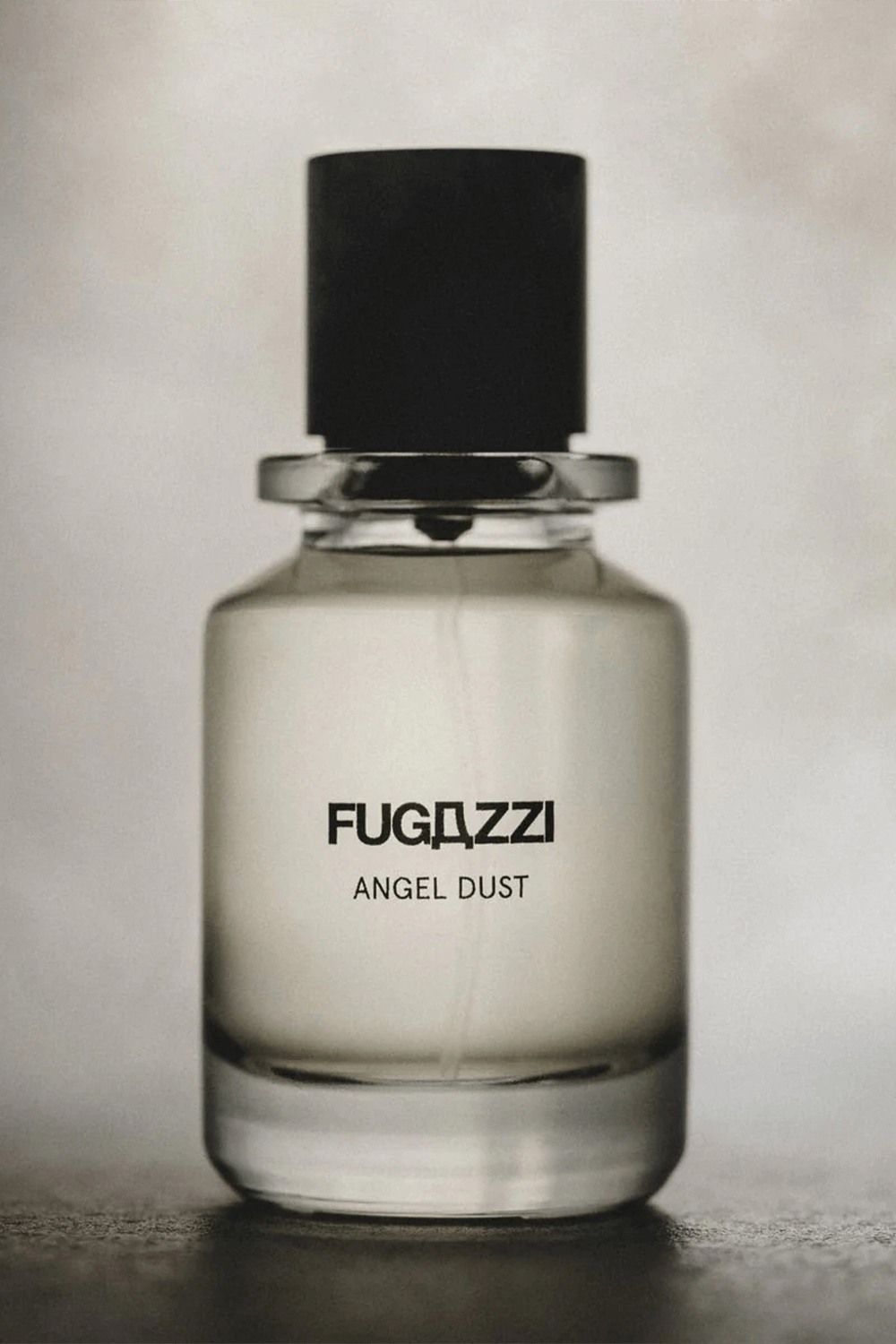 תמונת פנים של Angel Dust Extrait de Parfum 100 ML