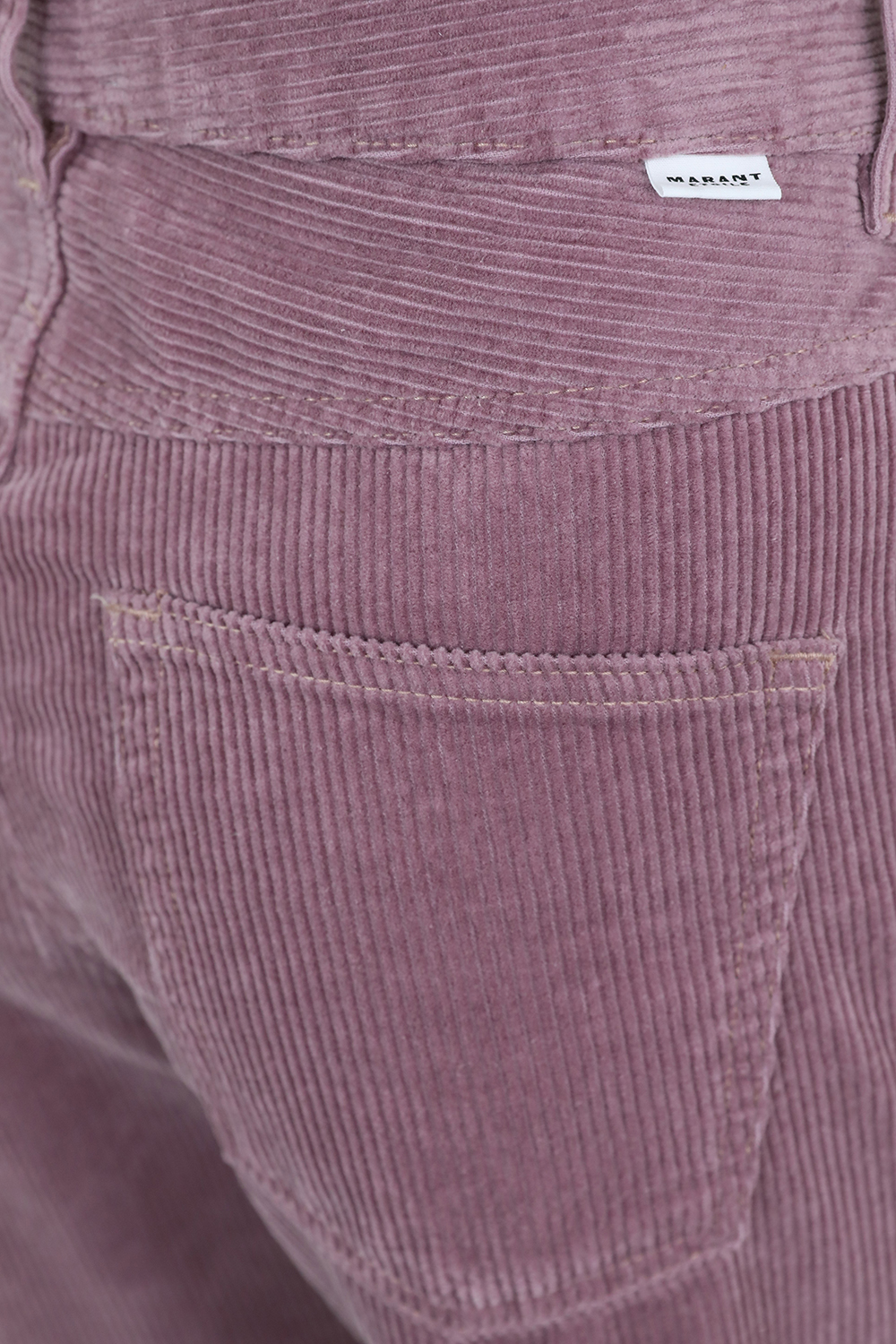 תמונת תקריב דוגמן של מכנסי קורדרוי