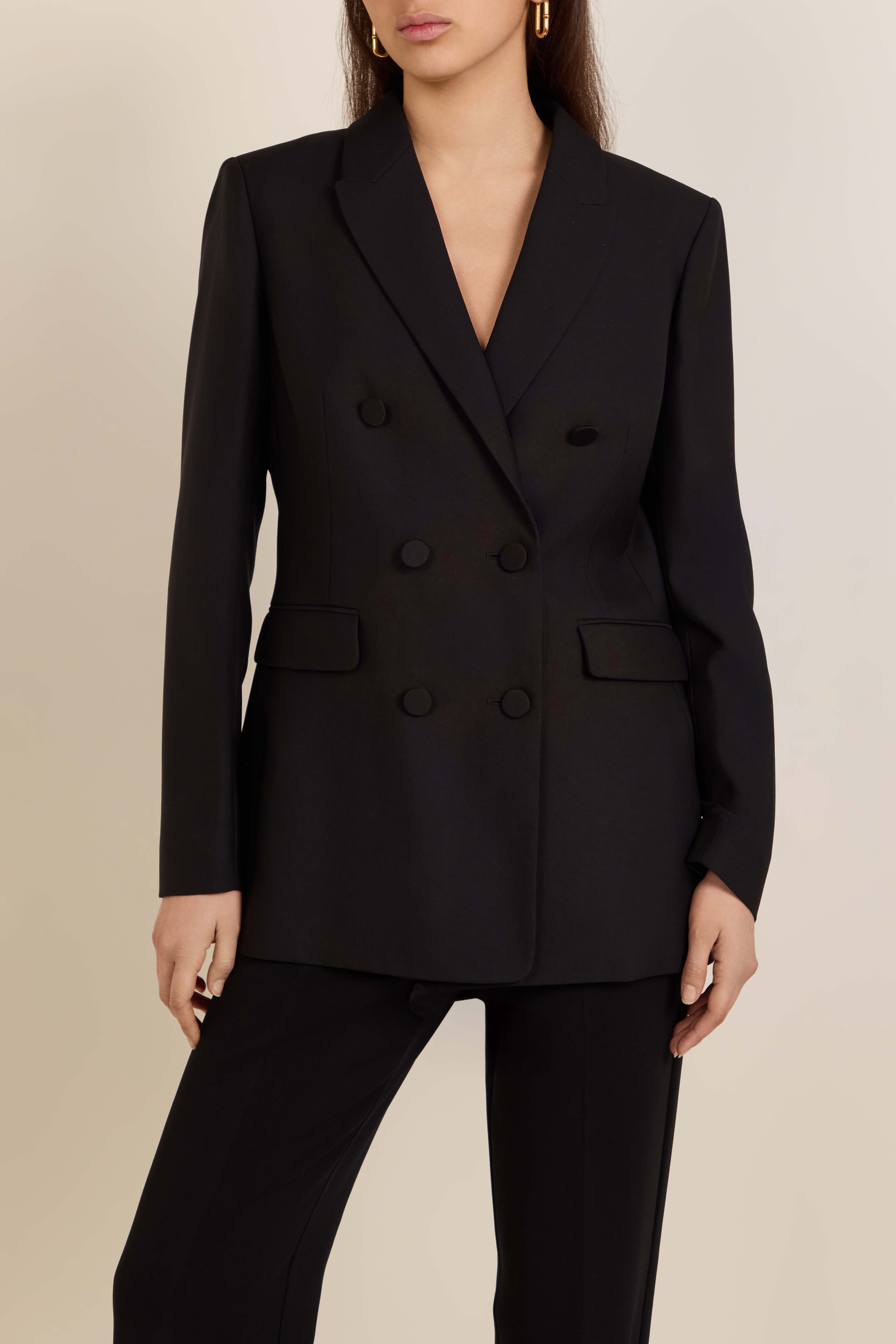 תמונת דוגמן קידמית של ז'קט מחוייט