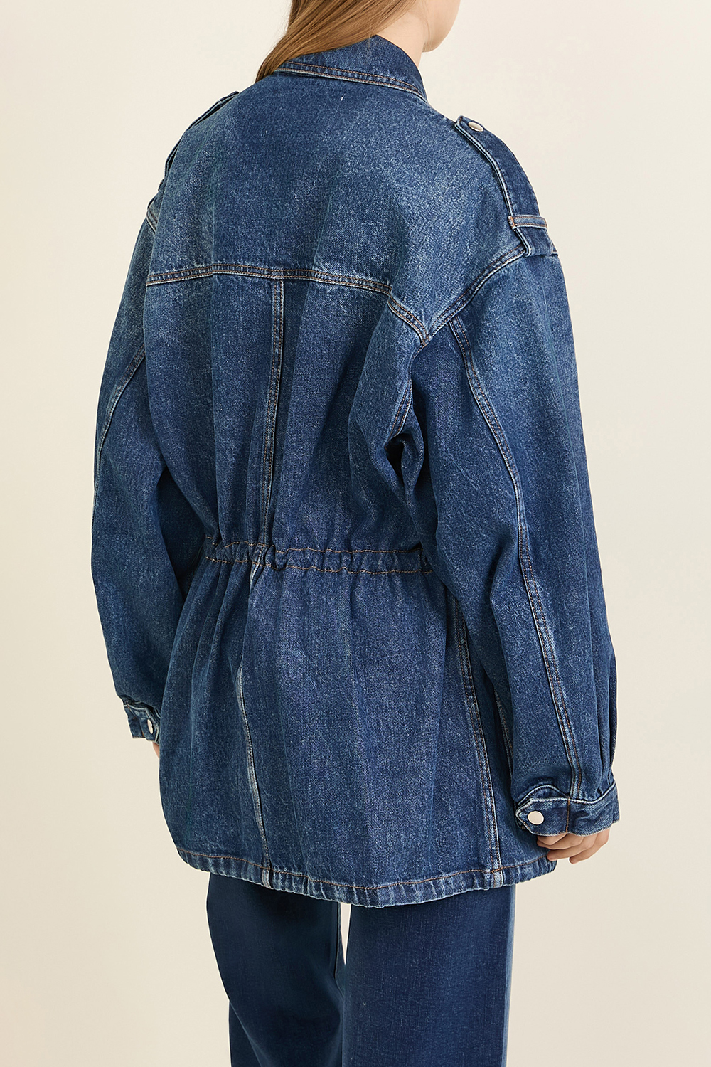 תמונת דוגמן אחורית של ז'קט ג'ינס