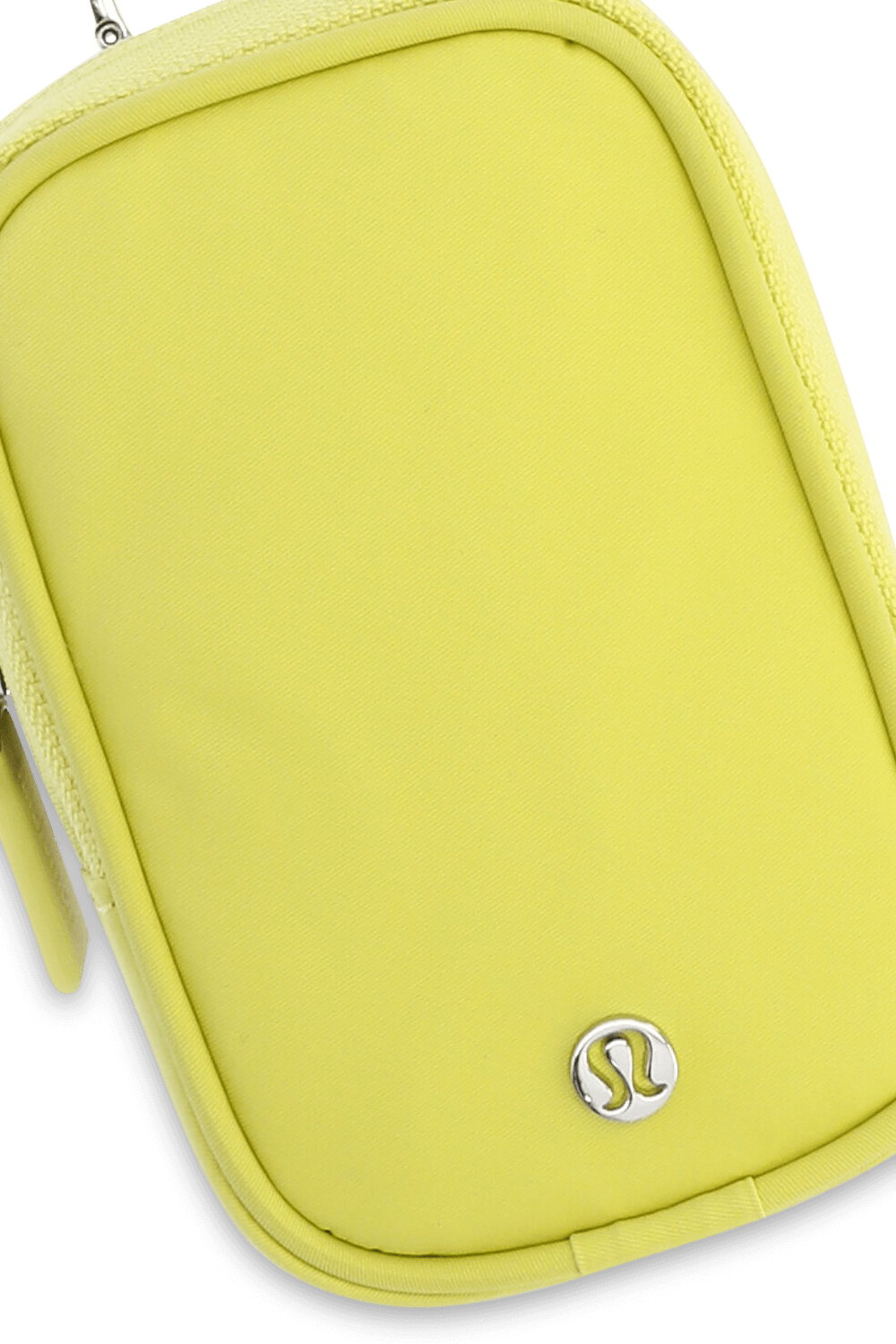 תמונת תקריב של Clippable Nano Pouch