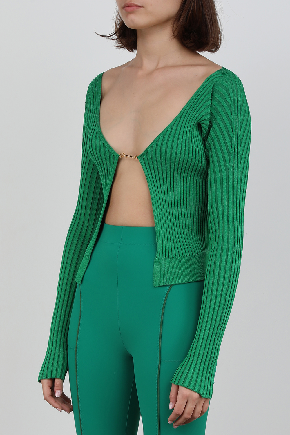 תמונת דוגמן קידמית של סריג פראלו ירוק עם אלמנט מוזהב