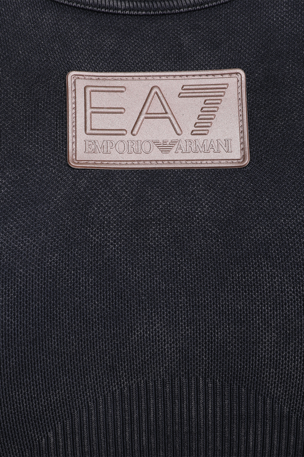 תמונת תקריב של חזיית ספורט