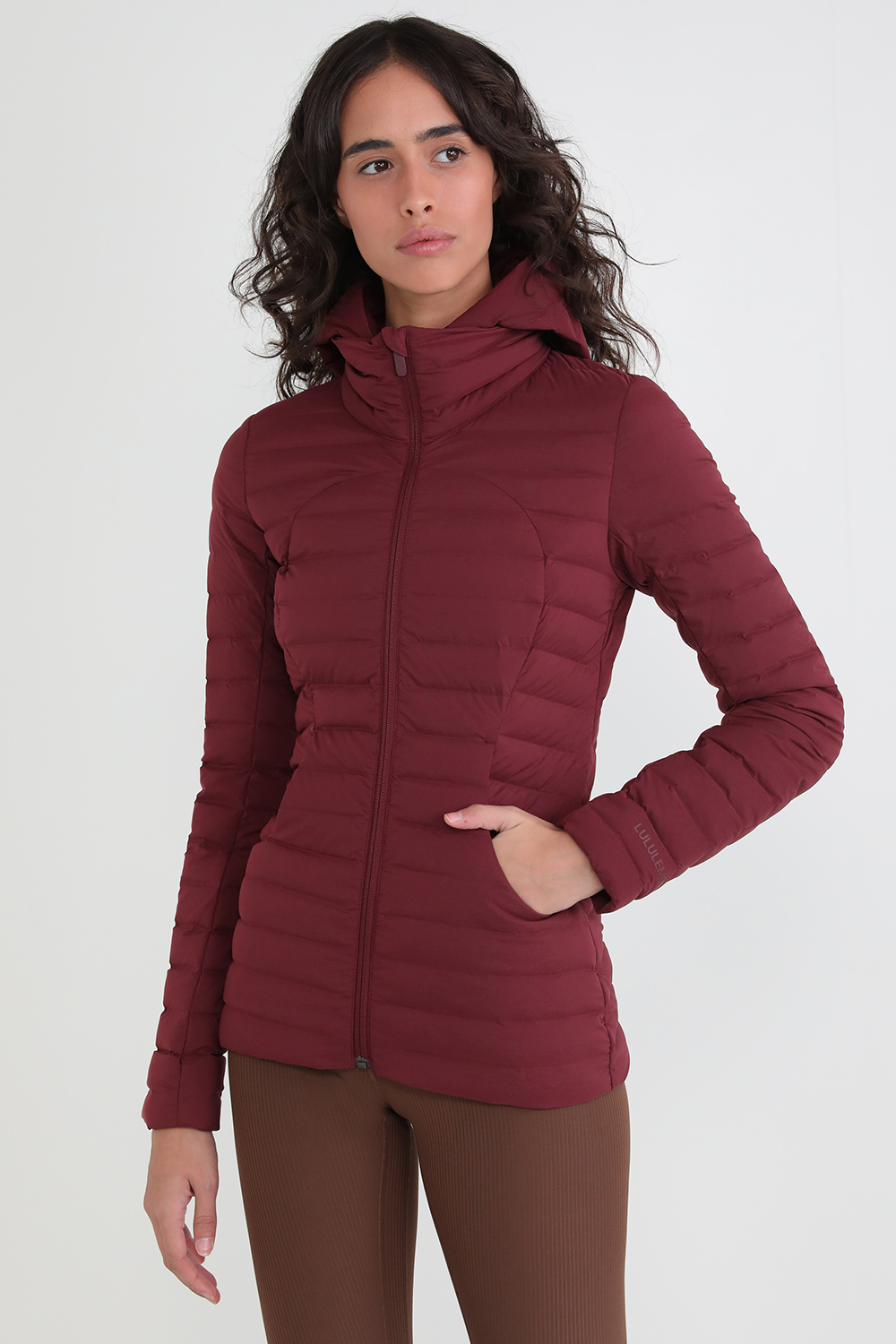 תמונת דוגמן קידמית של Pack It Down Jacket