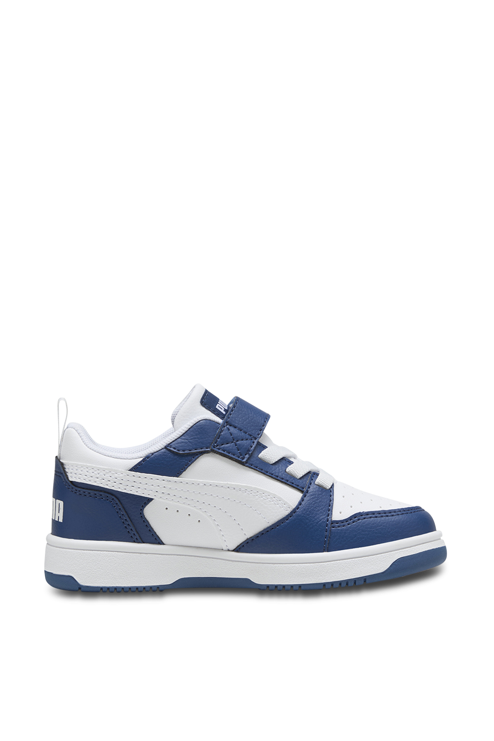 תמונה קידמית של נעלי סניקרס ריבאונד וי 6