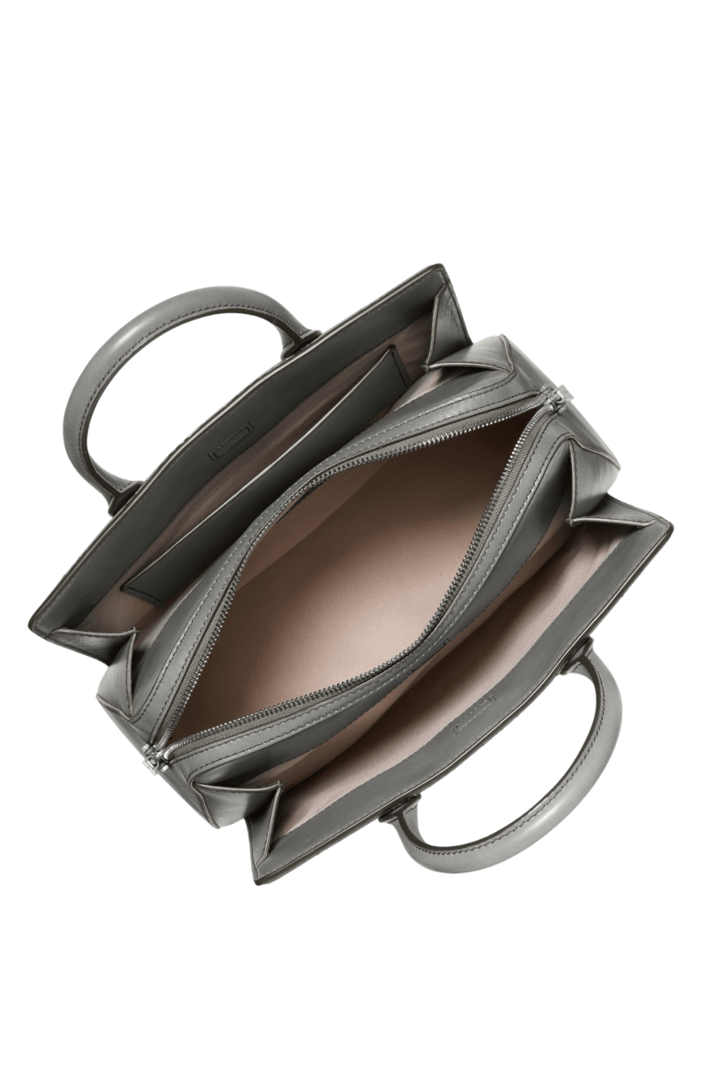 תמונה אחורית של תיק נשיאה ליילה מדיום